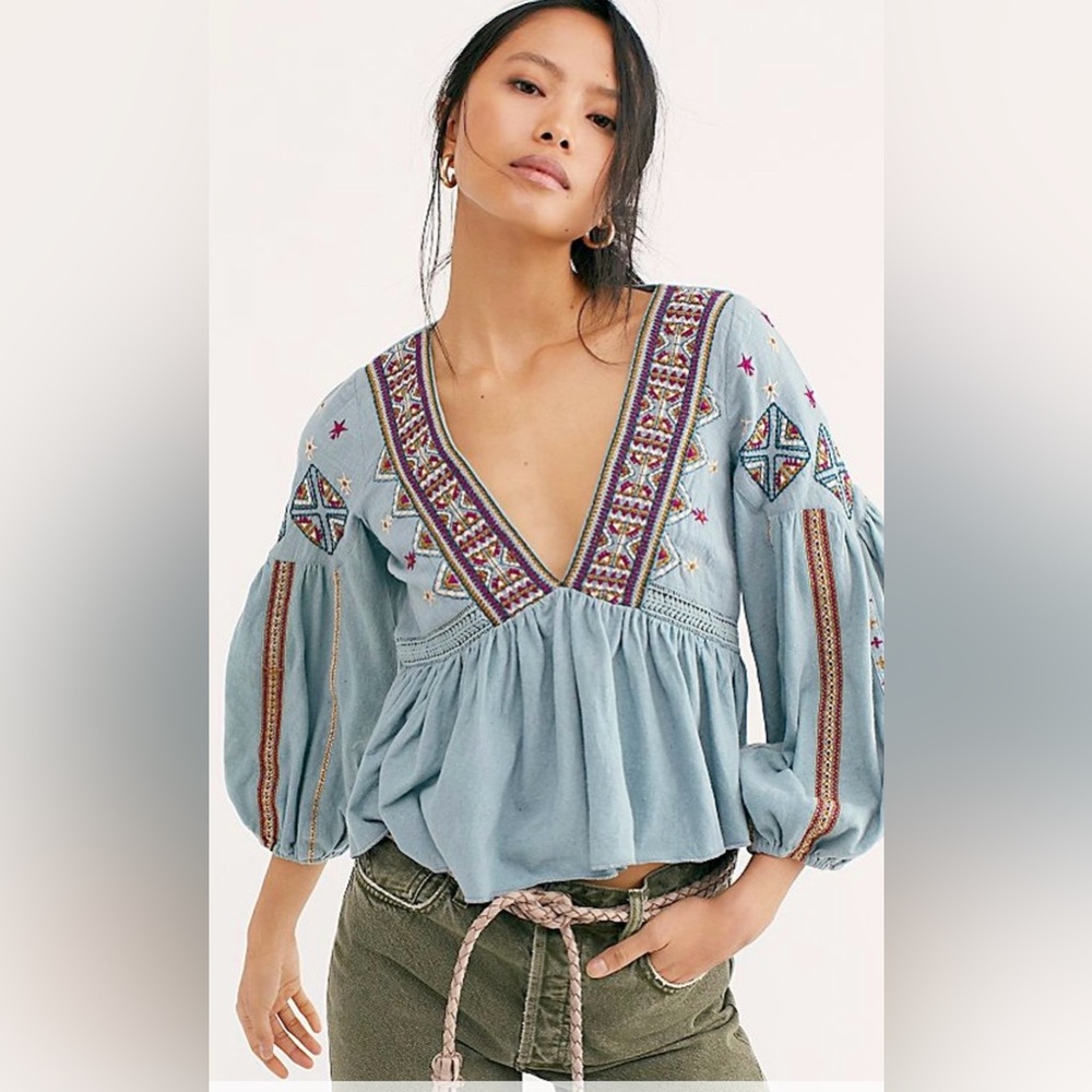 Free People NWT Medium Aria Embroidered Crochet Top in Lagoon Combo